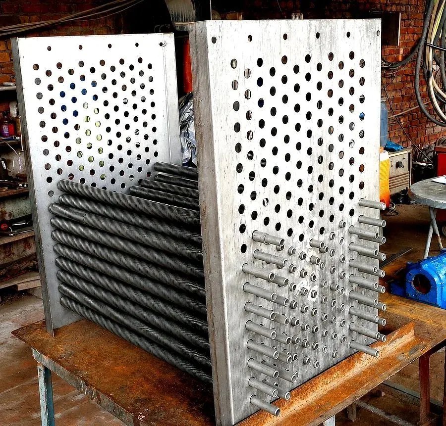 SS 304 tube bundle for air heater during fabrication